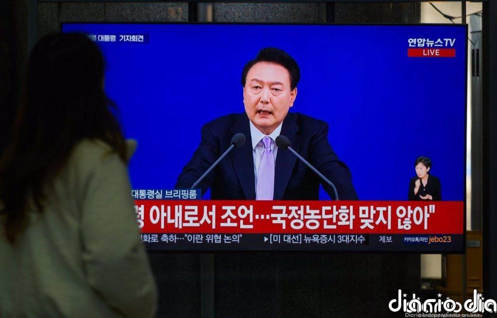 El presidente de Corea del Sur acepta levantar la ley marcial