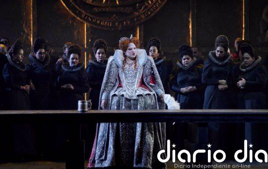 El público del Teatro Real se rinde ante el duelo de reinas en 'Maria Stuarda'