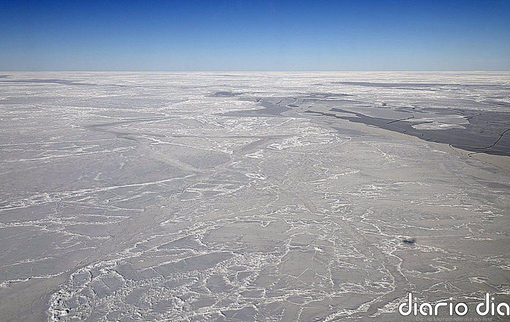La pérdida de nubes que rodean la Tierra hace que entre más luz y aumente el calentamiento global