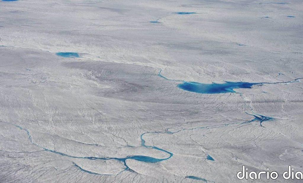 Los satélites de la ESA y la NASA envían la primera imagen conjunta del derretimiento de la capa de hielo de Groenlandia