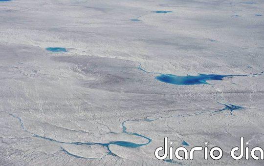 Los satélites de la ESA y la NASA envían la primera imagen conjunta del derretimiento de la capa de hielo de Groenlandia
