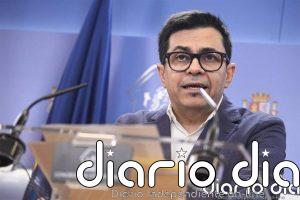 Sumar reivindica cambios en la Constitución para acabar con el blindaje "anacrónico" a la monarquía