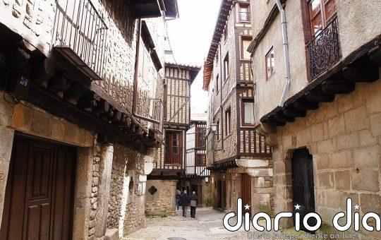 Así es "el pueblo más bonito para visitar en enero de 2025" según National Geographic: nieve, luces y turrón