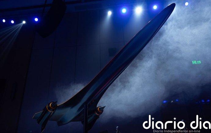 China presenta avión para volar a Mach-4 por el espacio cercano Un modelo del avión supersónico chino Cuantianhou