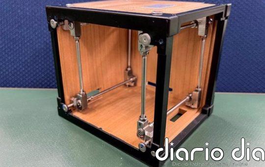 Desplegado en el espacio el primer satélite de madera