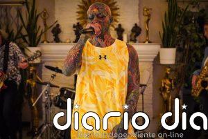 Irán condena a muerte a un cantante de pop por insultar a Mahoma