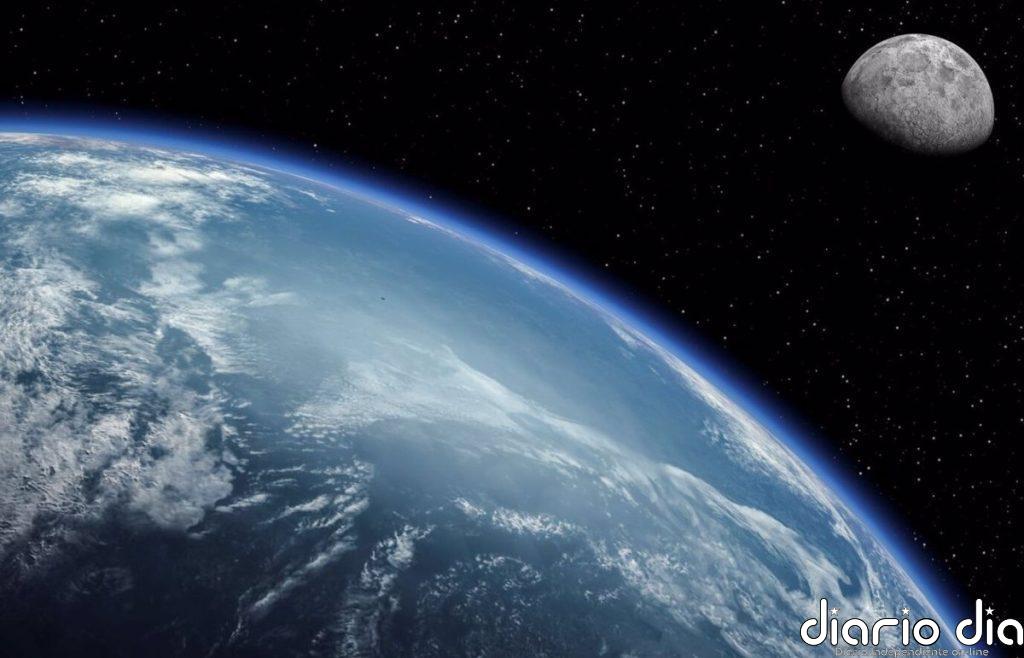 La Luna está compuesta sobre todo del manto terrestre