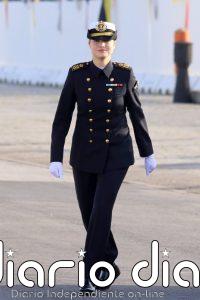 La Princesa Leonor embarca en el buque escuela 'Juan Sebastián Elcano'