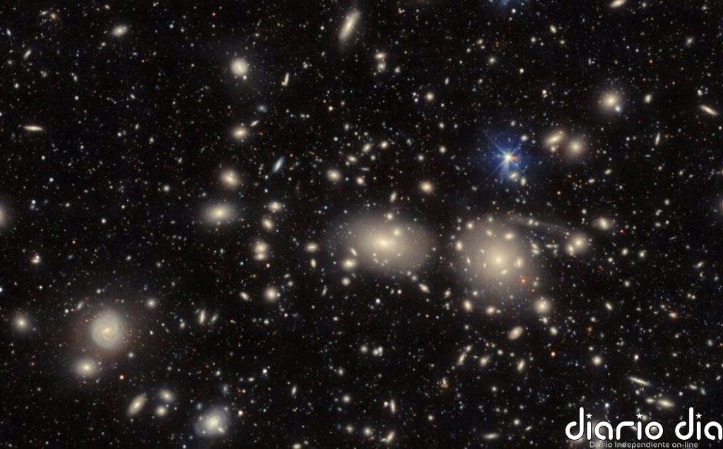 Se confirma que el universo se expande demasiado deprisa para la teoría
