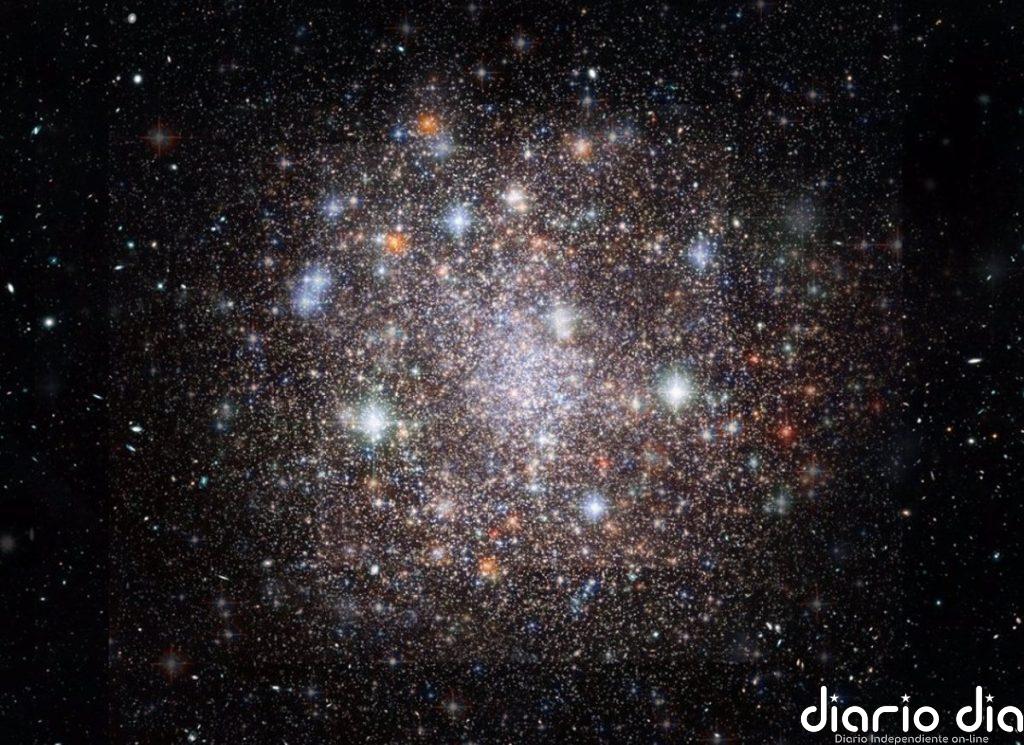Se observa el nacimiento de un supercúmulo estelar en la galaxia vecina