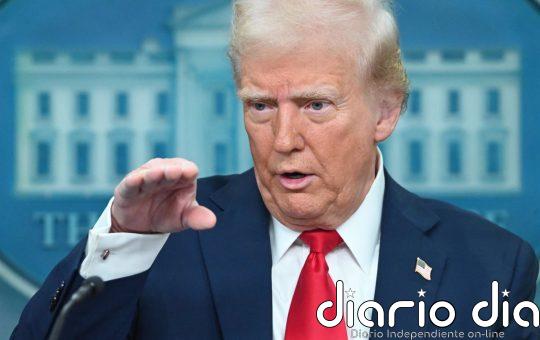 Trump amenaza con aranceles del 100% si los BRICS intentan reemplazar el dólar estadounidense