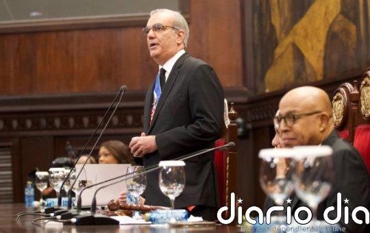 Abinader celebra que la economía de República Dominicana es "una de las más dinámicas" de América Latina