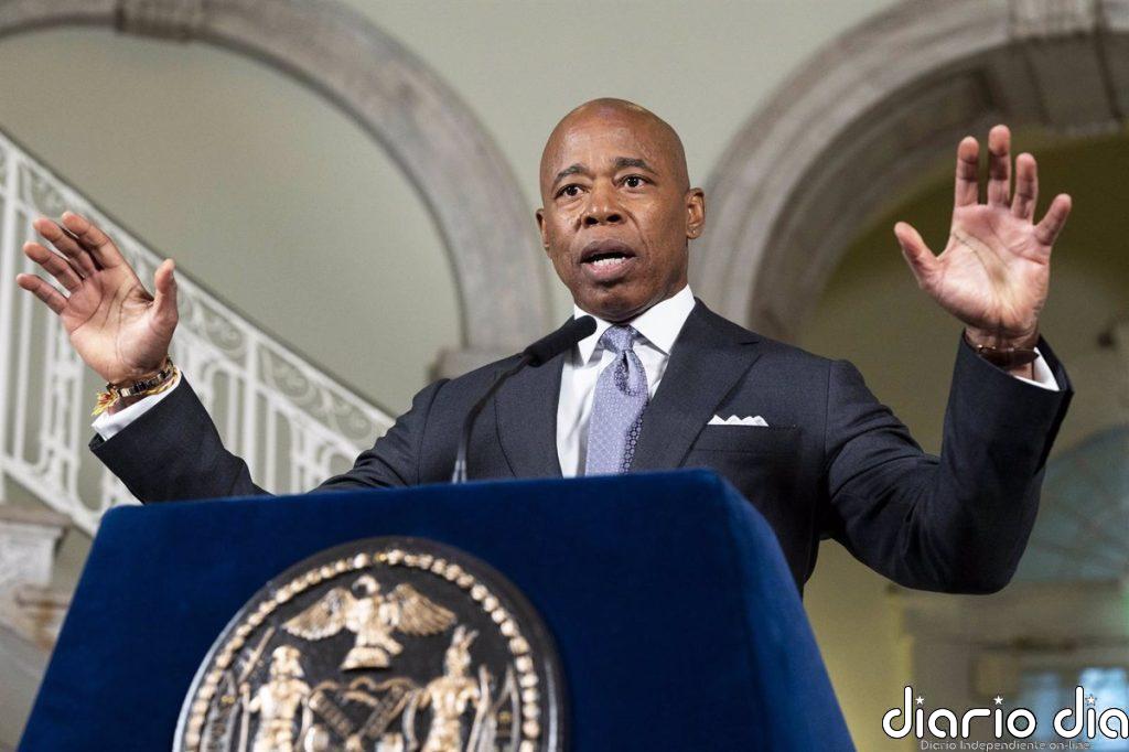 Dimiten varios fiscales de EEUU tras negarse a retirar los cargos por corrupción contra el alcalde de Nueva York