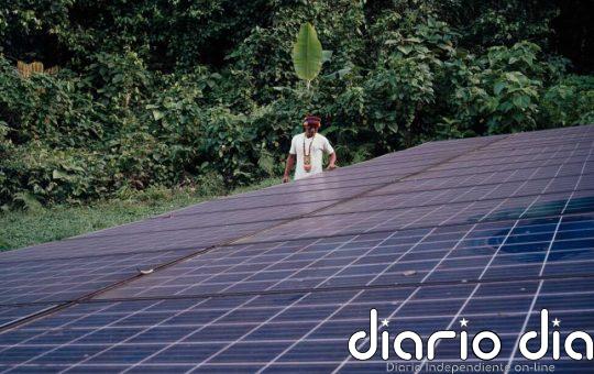 El sol enciende la lucha de los achuar en la Amazonia ecuatoriana