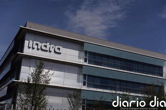 Indra compra a Redeia el 89,68% de Hispasat por 725 millones de euros