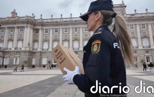 La Policía y Patrimonio Nacional recuperan ocho documentos históricos del Archivo General del Palacio