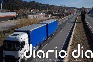 Los transportistas rechazan la propuesta de los fabricantes de obligarles a adquirir vehículos cero emisiones