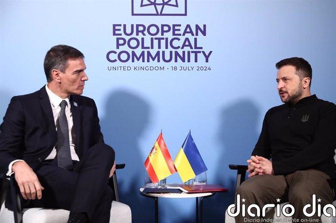 Sánchez traslada a Zelenski el apoyo de España tras el consenso entre Putin y Trump para una "solución negociada