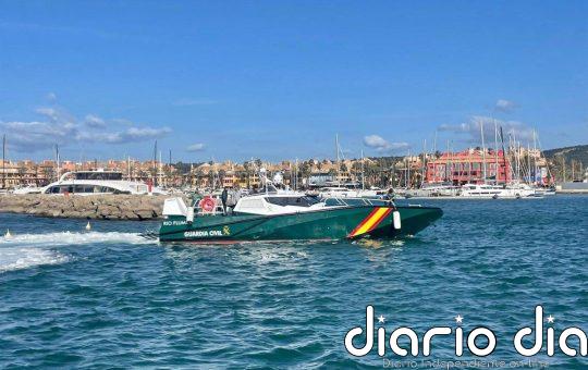 Un muerto y un herido tras colisionar una 'narcolancha' con una patrullera de la Guardia Civil en Tarifa (Cádiz)