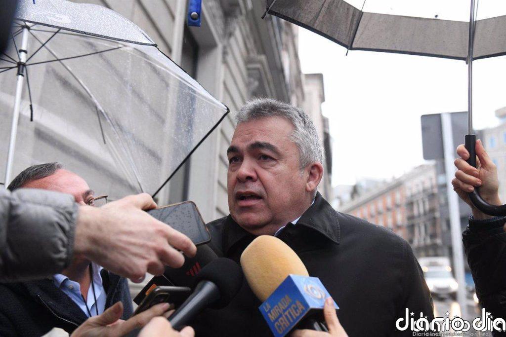 PSOE y Junts cierran un acuerdo para la delegación de las competencias migratorias a la Generalitat