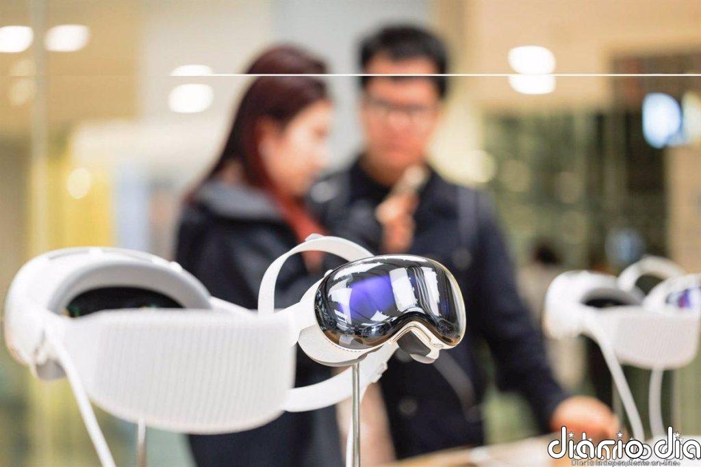 China ve en las exenciones de EEUU "un pequeño paso" y pide a Trump que reconozca "el error" de los aranceles