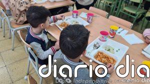 El Gobierno prohíbe por ley servir bebidas azucaradas y bollería en los comedores escolares