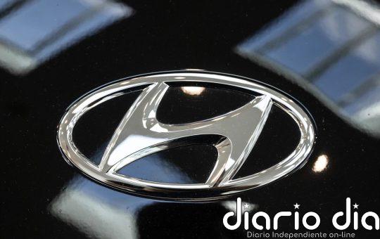 Cientos de trabajadores detenidos en una fábrica de Hyundai en Estados Unidos tras una redada de inmigración