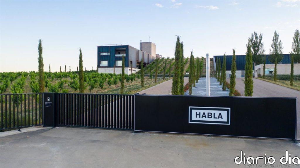 Habla, mejor bodega, y Tío Pepe, Lan y Mar de Frades, entre los mejores vinos en la Guía Gourmets 2026