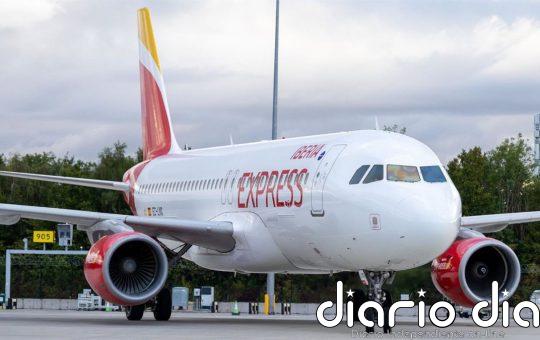 Iberia Express celebra 10 años volando a Manchester con promociones especiales