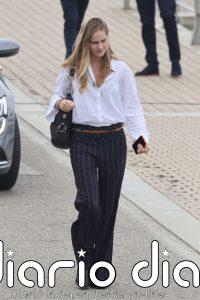 Irene Urdangarin viaja por primera vez a Sanxenxo junto a la Infanta Elena para estar al lado de Don Juan Carlos