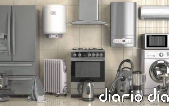 Los aparatos que debes desconectar en vacaciones para evitar sustos en la factura de la luz