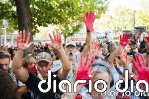 Manifestantes se concentran frente a la Embajada de Israel en Madrid en apoyo a la flotilla que va hacia Gaza
