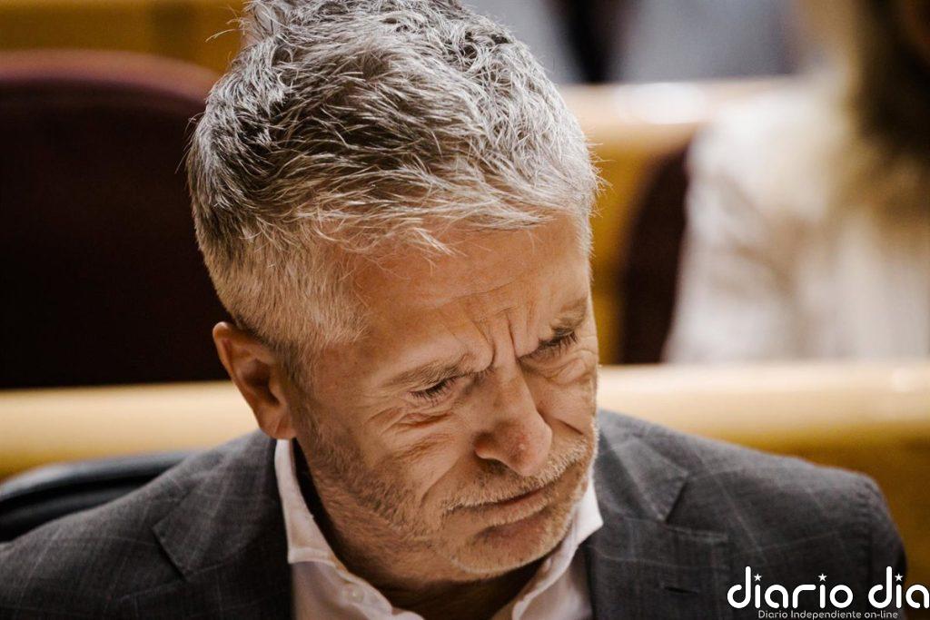 Marlaska asegura que desde el Gobierno están "atajando" la venta de citas para realizar trámites de petición de asilo