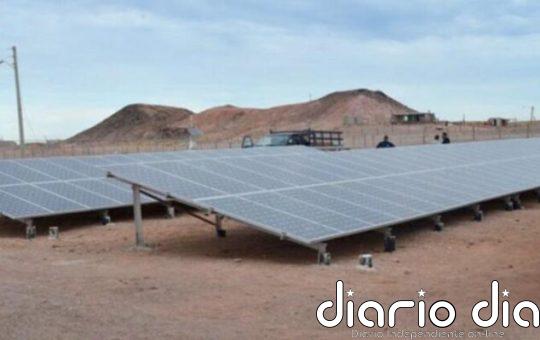 México experimenta con paneles solares residenciales aún insuficientes