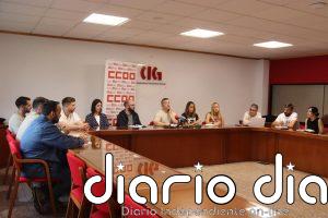 Ryanair presenta un ERE para un centenar de empleados de asistencia en Santiago