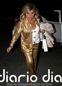 Terelu Campos, rompedora con un llamativo total look dorado, revela cuándo será el reencuentro de toda su familia