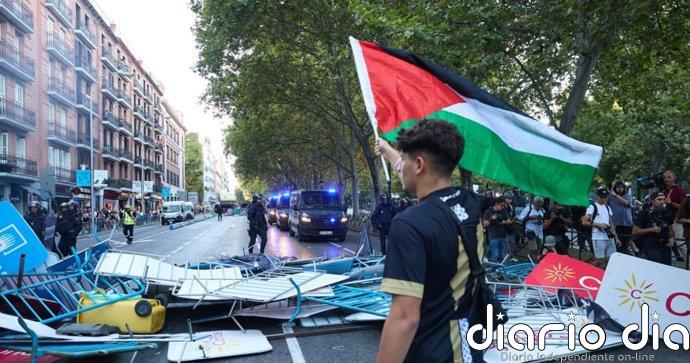 Vuelta a España | Directo: La UCI carga contra Pedro Sánchez por expresar "su admiración hacia los manifestantes"