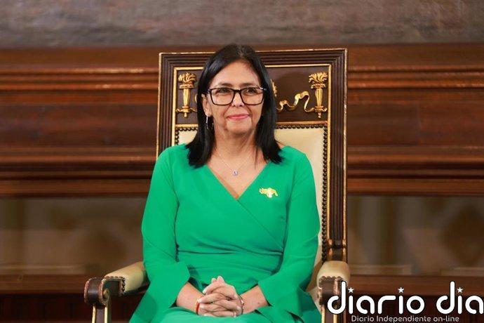 Sánchez habla con Delcy Rodríguez y le traslada su oferta de mediación para una transición pacífica en Venezuela