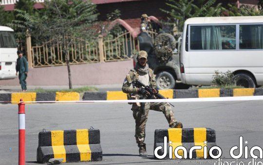 Afganistán ataca posiciones militares de Pakistán en respuesta a las "violaciones fronterizas"