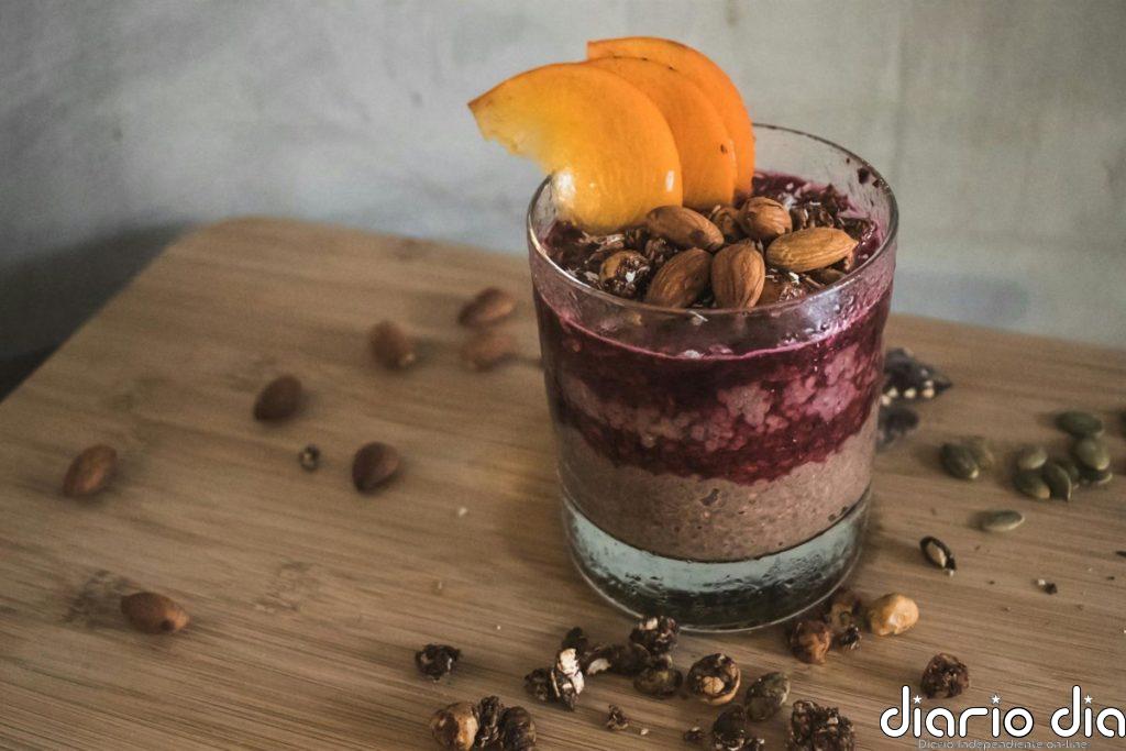 Cómo preparar un desayuno de chocolate delicioso y saludable, según una nutricionista