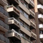 Detenida una mujer por estafar con pisos turísticos que ofrecía como viviendas de alquiler de larga estancia