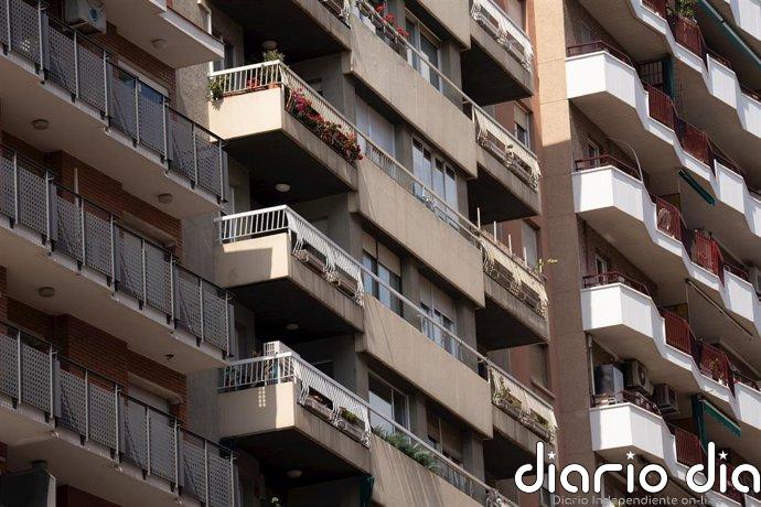 Detenida una mujer por estafar con pisos turísticos que ofrecía como viviendas de alquiler de larga estancia