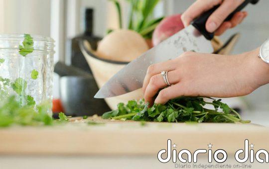 Dónde colocar tus plantas aromáticas para que prosperen en el interior y cómo cuidarlas