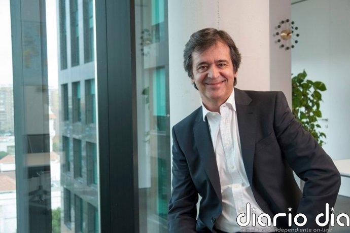 El consejero delegado de Amadeus, Luis Maroto, ganó 4,37 millones en 2025, un 9,6% más