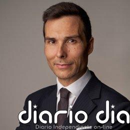 El consejero delegado de Amper, Enrique López Pérez, ganó 516.000 euros en 2025, un 35,8% más