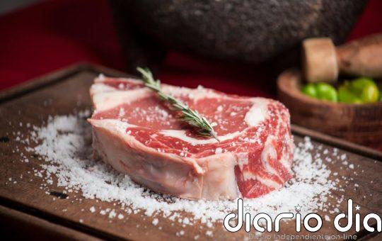 ¿Es verdad que congelar carne estropea su sabor? Carniceros desmontan el mito y explican cómo congelarla correctamente