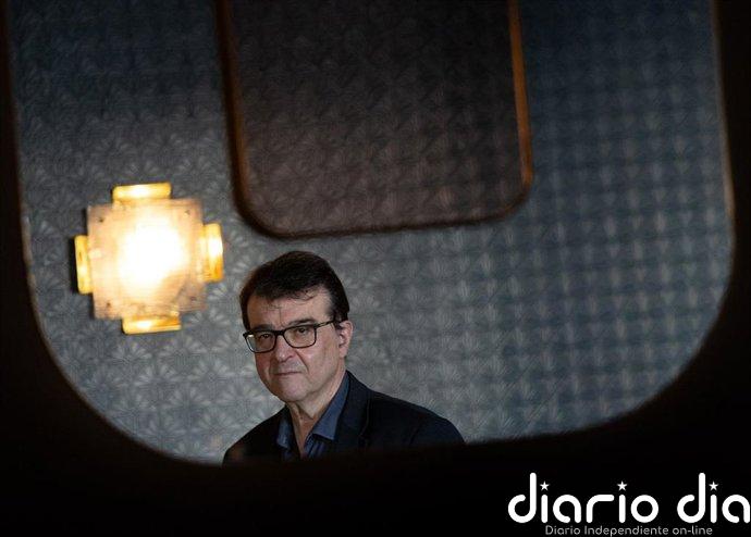 Javier Cercas sobre la desclasificación de papeles del 23-F: "¿Qué aporta Nada. Os remito a 'Anatomía de un instante'"
