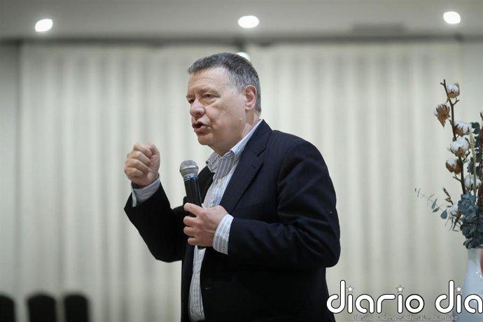 Jordi Sevilla apunta que una alternativa a Sánchez "no se improvisa" y aún no ha decidido su voto: "Es muy pronto"