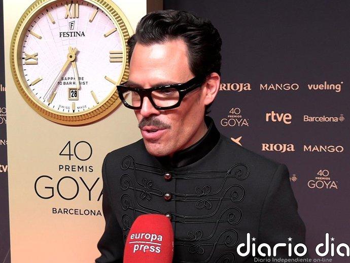 Juan Avellaneda adelanta en los Goya cómo será el vestido de novia de Nieves Álvarez: “Va a sorprender”