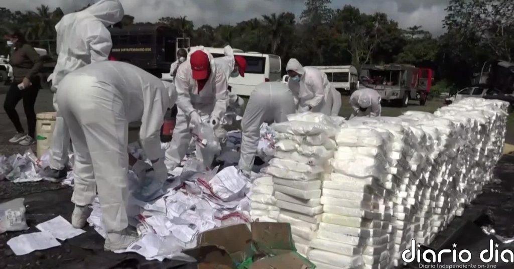 La policía de República Dominicana quema dos toneladas y media de drogas incautadas